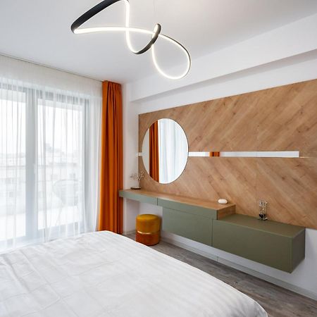 Classy Sassy - Elegant Escape In Timpuri Noi Bucharest Exterior photo
