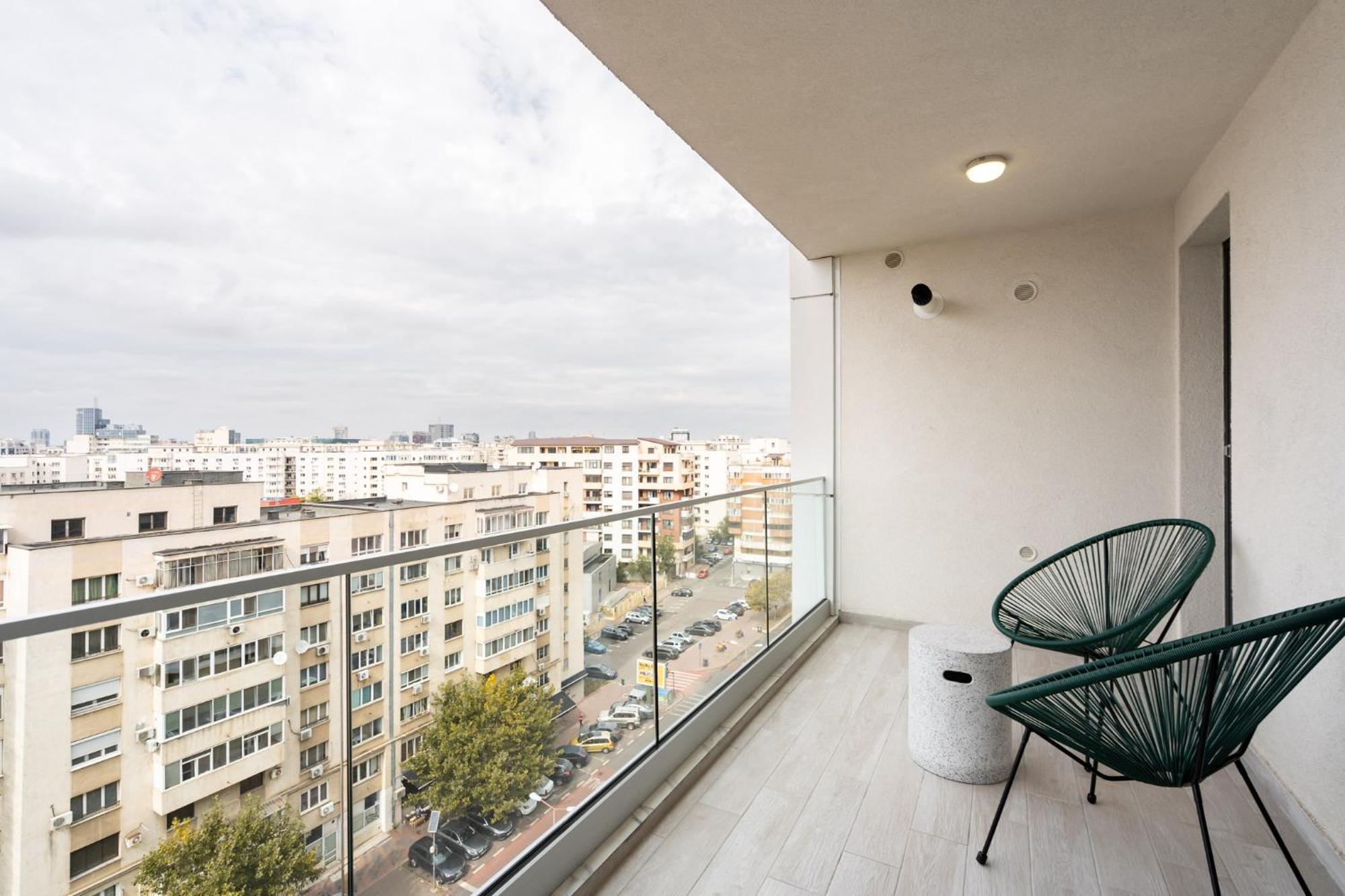 Classy Sassy - Elegant Escape In Timpuri Noi Bucharest Exterior photo